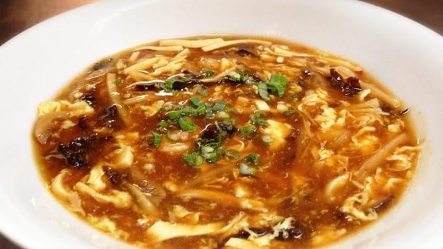 Hot and Sour Soup 酸辣湯.
